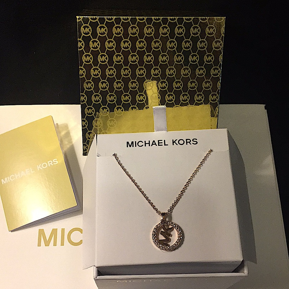 MICHAEL KORS - ROSE GOLD MK LOGO PENDANT NECKLACE - Picture 1 of 12
